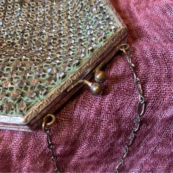 RARE Antique Rhinestone Mesh Kiss Lock Evening Bag Purse Wristlet Clutch - Picture 6 of 7